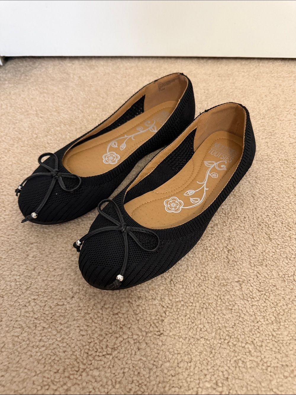 Mootsies Tootsies Knit Ballet Flats Shoes size 7 1/2 black flats with bow